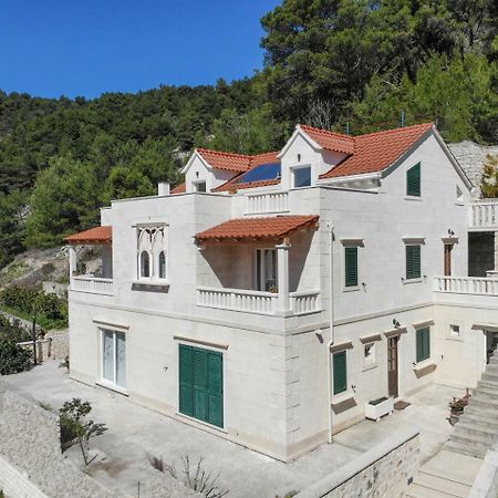 Villa Mar 1 - Luxury Apartments Pucisca Eksteriør bilde