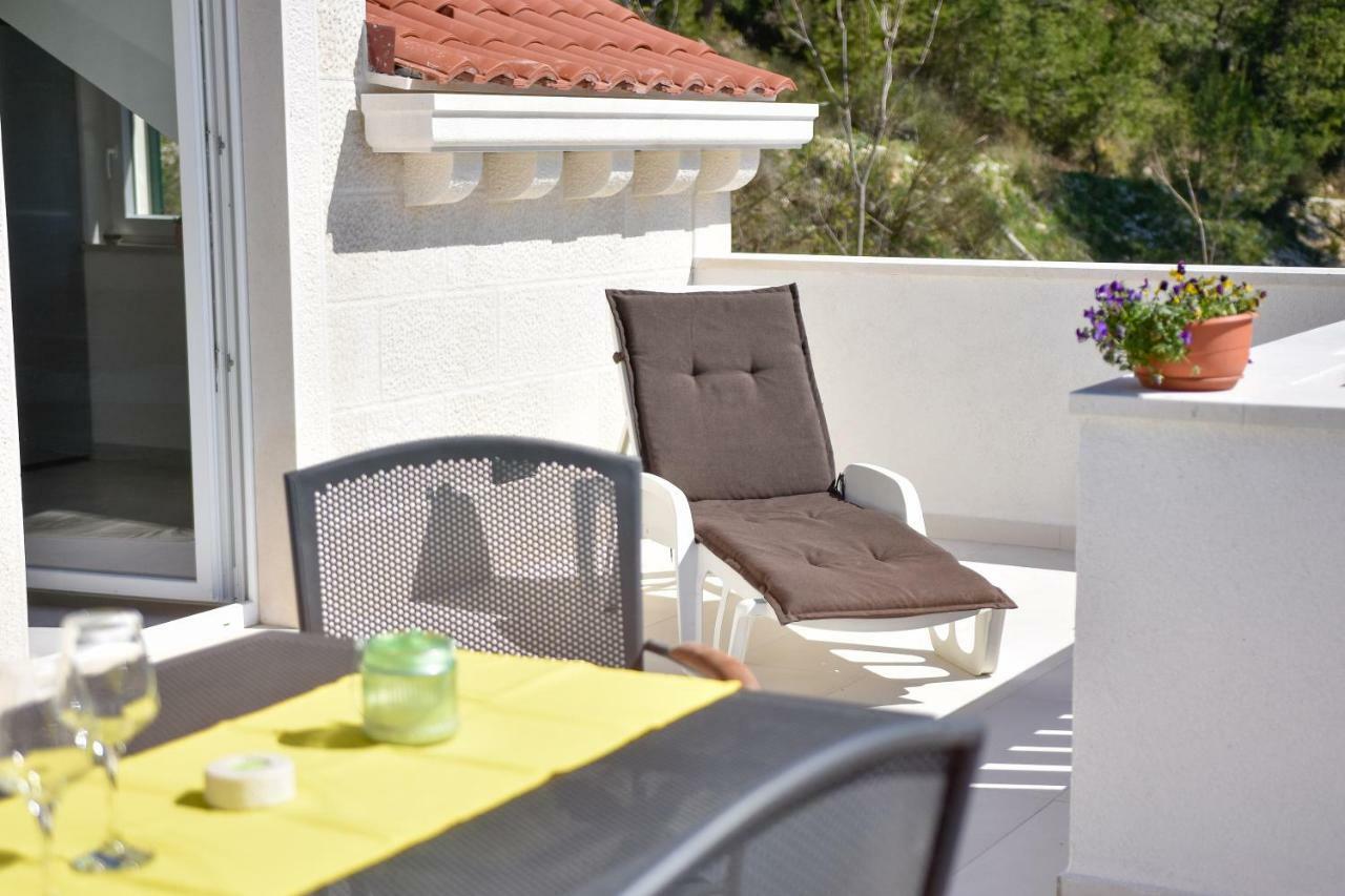 Villa Mar 1 - Luxury Apartments Pucisca Eksteriør bilde