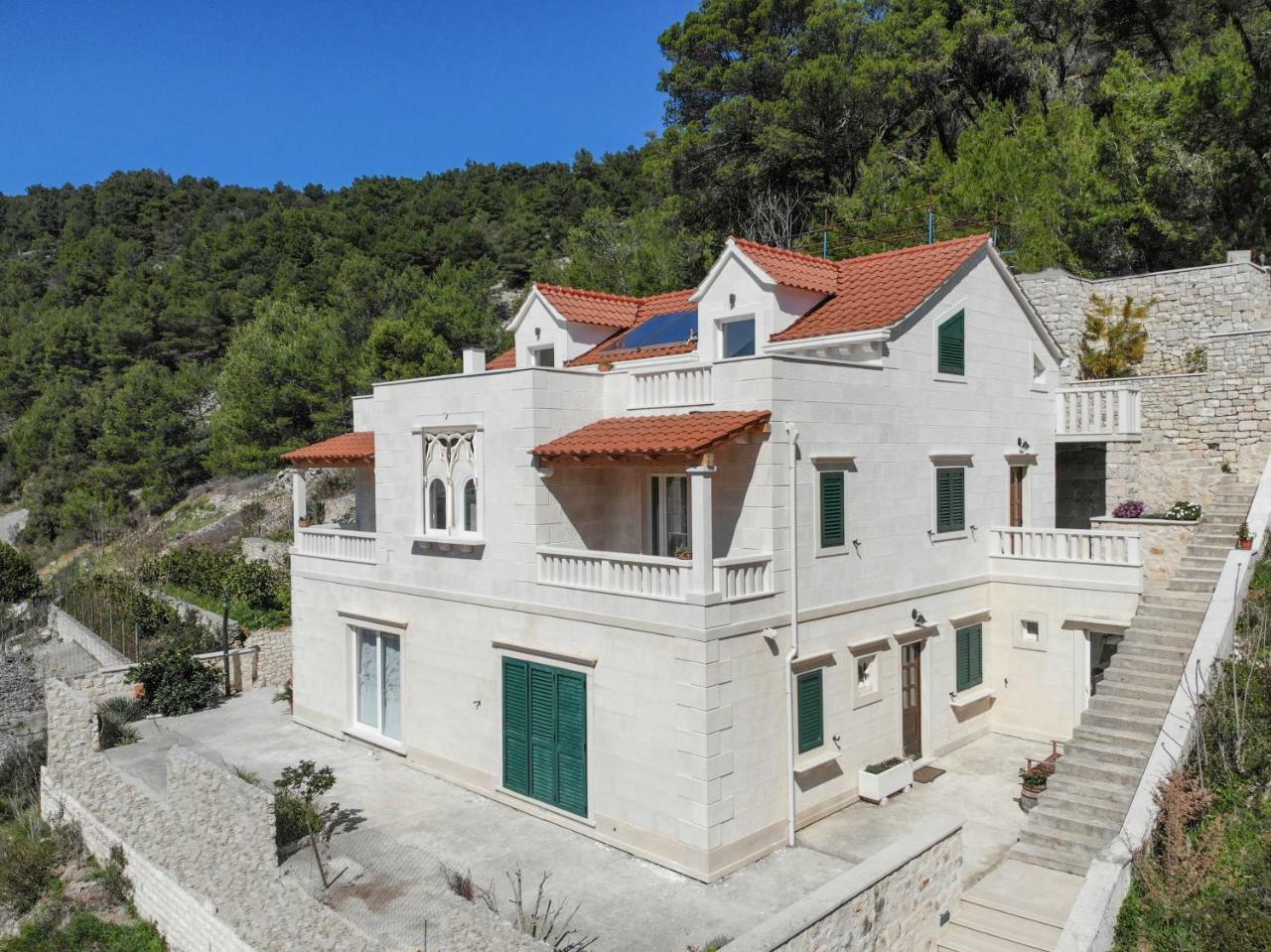 Villa Mar 1 - Luxury Apartments Pucisca Eksteriør bilde
