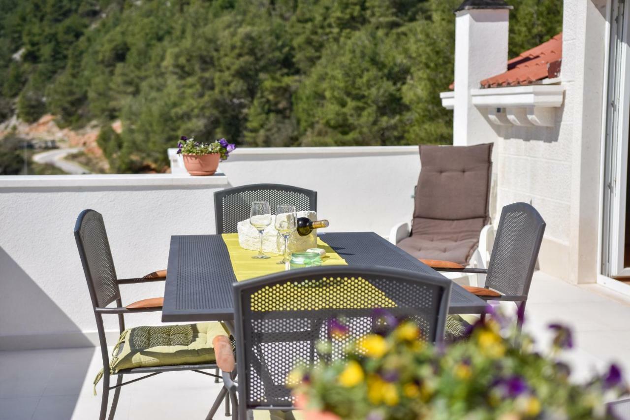 Villa Mar 1 - Luxury Apartments Pucisca Eksteriør bilde