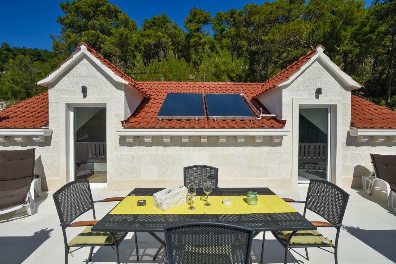 Villa Mar 1 - Luxury Apartments Pucisca Eksteriør bilde